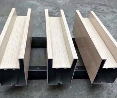 型材鋁方通